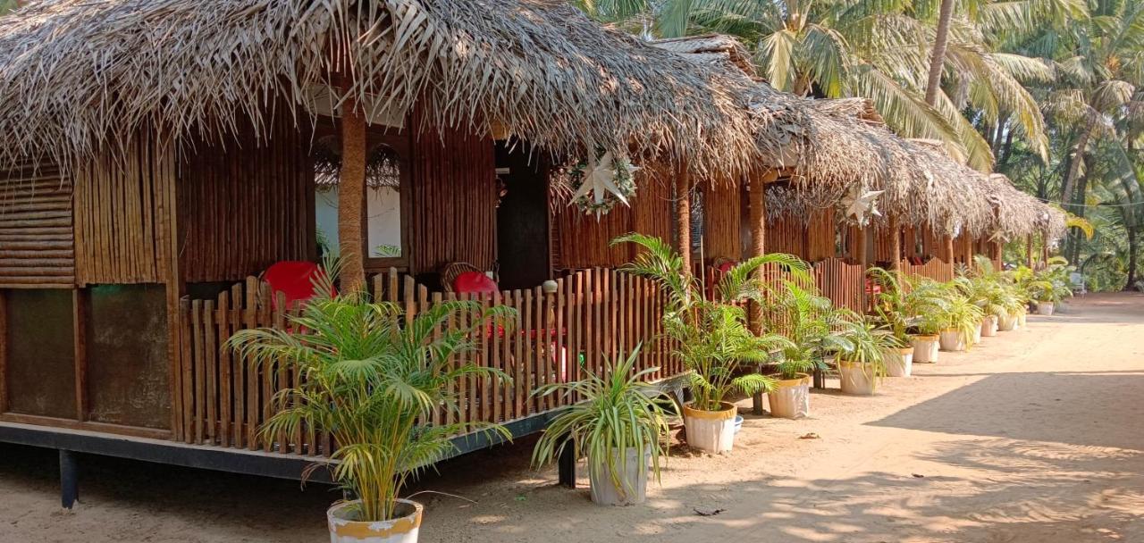 Hotel Abba'S Glory Land Agonda Exteriér fotografie
